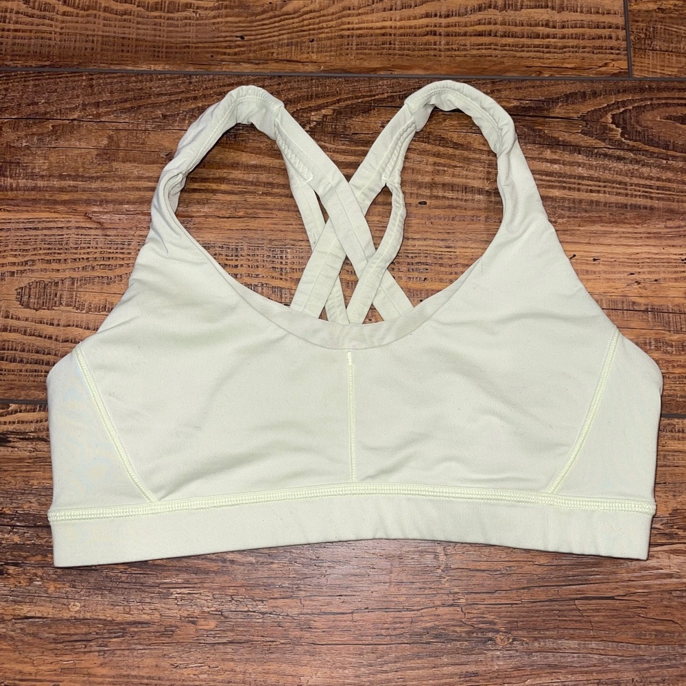 Pastel Lululemon sports bra
